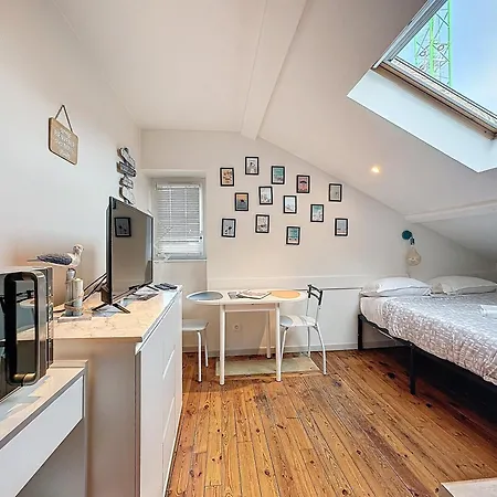 Avenue De La Republique - A Apartment